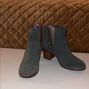 Sperry Gray Ankle Booties with Brown Heel